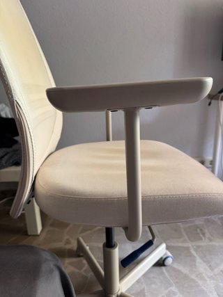 Silla de oficina IKEA FLINTAN con reposabrazos