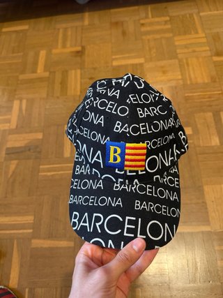 Gorra Barcelona Negra y Blanca