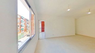 Piso en venta en Reyes en Parla