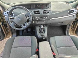 Renault Scenic 2015