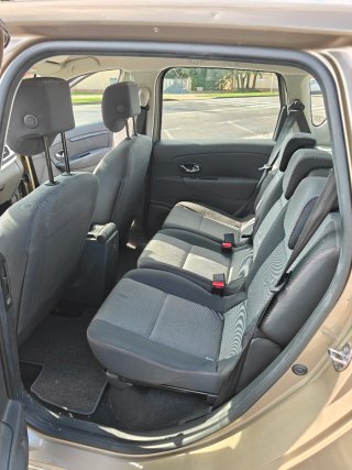 Renault Scenic 2015