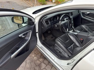 Volvo V60 D6 hibrido enchufable 2013