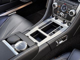 Aston Martin Virage 6.0 Coupé NACIONAL
