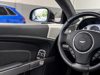 Aston Martin Virage 6.0 Coupé NACIONAL