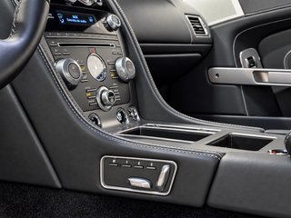 Aston Martin Virage 6.0 Coupé NACIONAL