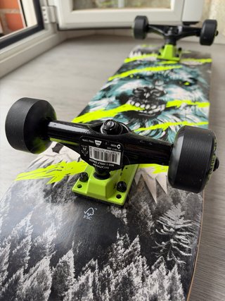 Skate nuevo a estrenar, sin uso