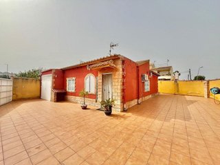 Chalet en venta en Los Balcones - Los Altos del Edén en Torrevieja