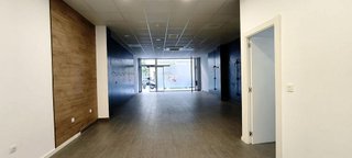 Local comercial en alquiler en La Paz en Zaragoza