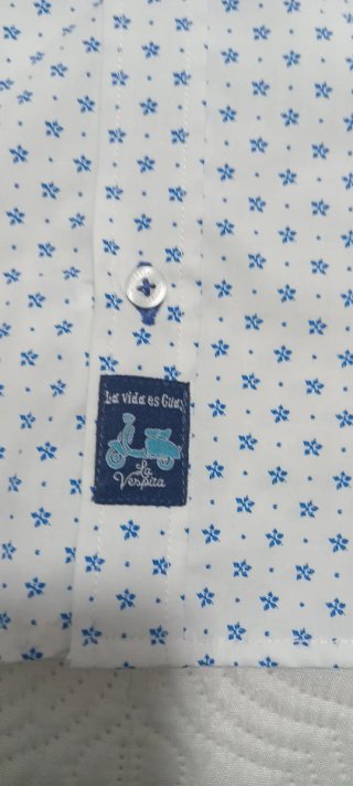 Camisa Vespa Blanca y Azul