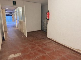Local comercial en alquiler en Centre en Badalona