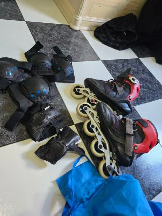 Patines en línea talla 43.