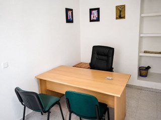 Local comercial en alquiler en Centro en Torrelavega