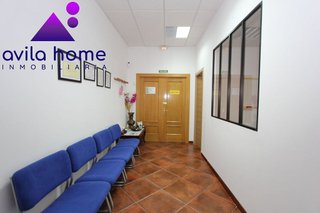 Oficina en alquiler en Universidad en Ávila