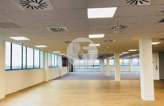 Oficina en alquiler en Zona Industrial en Prat de Llobregat, El
