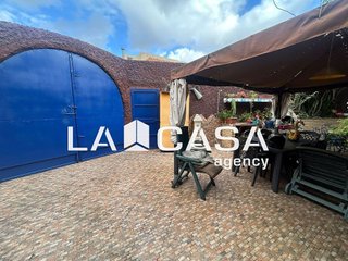 Chalet en venta en La Granja-La Colina-Los Pastores en Algeciras