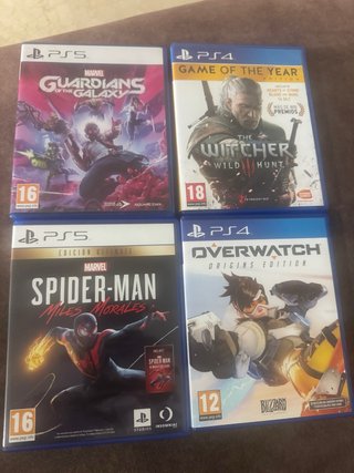 Lote 4 Giochi PS4: Spiderman, Witcher, Guardiani