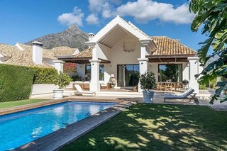 Chalet en alquiler en Lomas de Marbella Club en Marbella