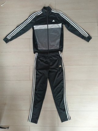 Chándal Adidas Negro y Gris