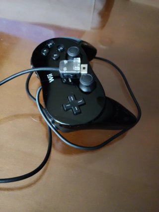 Mando Pro Controller Wii Negro