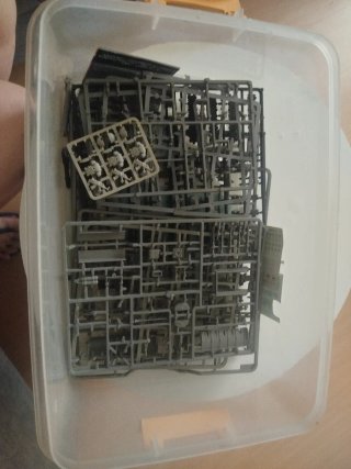 Muñecos Warhammer en matriz