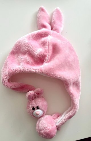 Gorro de peluche de conejo para niña