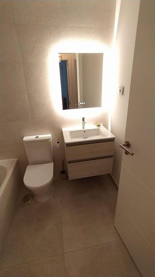 Piso en venta en Parque Mediterráneo - Santa Paula en Málaga