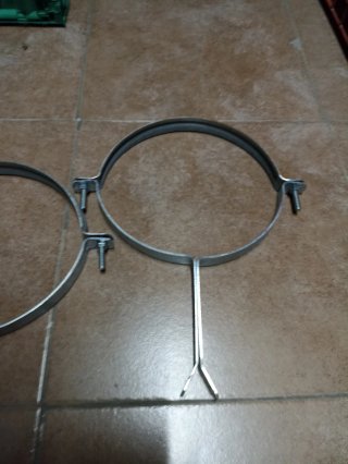 Abrazaderas metálicas galvanizadas liquidación