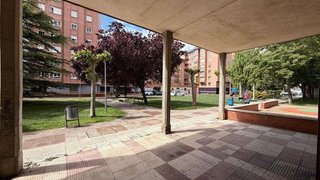 Local comercial en venta en San Juanillo en Palencia