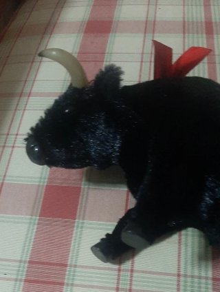 Figura Toro Pelo con Pilas