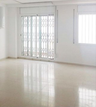 Oficina en alquiler en Centre en Badalona