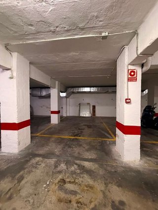 Garaje en alquiler en Camino de Ronda - Rosaleda en Granada