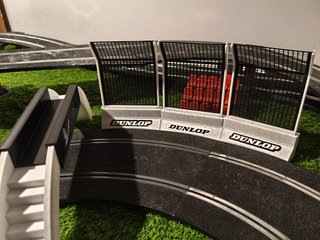 Muro y barrera para curvas de Scalextric