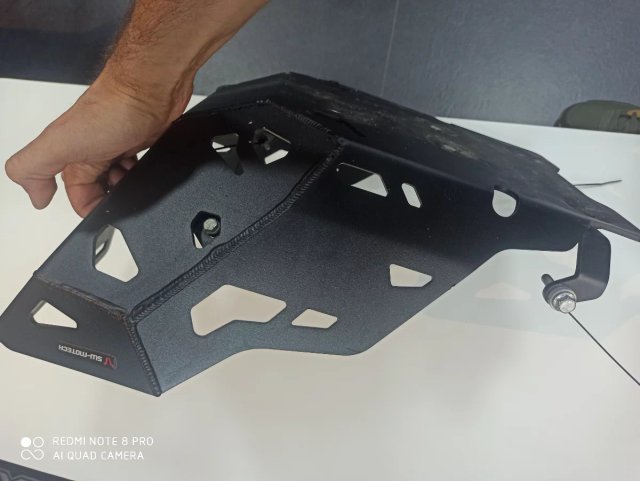 Cubre cárter SW-Motech para Yamaha Ténéré 700
