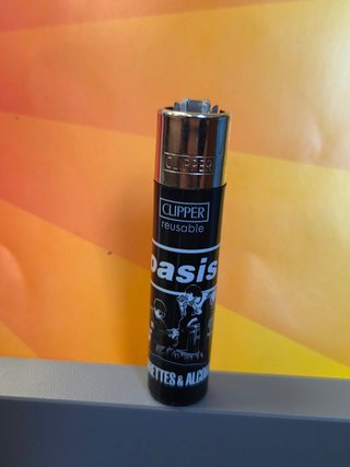 Accendino Clipper Oasis