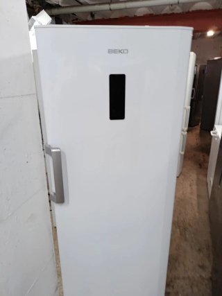 ☆CONGELADOR VERTICAL BEKO NOFROST☆