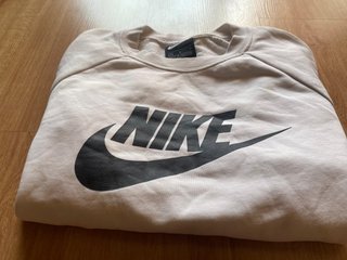 Sudadera Nike Cropped Logo Negro Streetwear Y2K