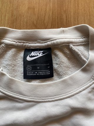 Sudadera Nike Cropped Logo Negro Streetwear Y2K