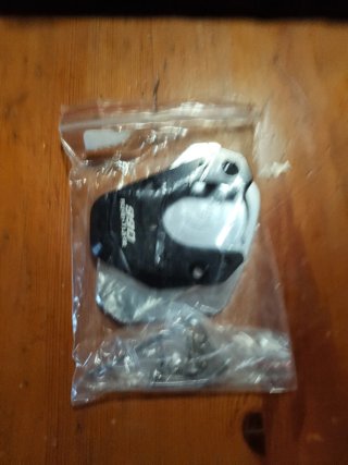Soporte Pata Cabra 990 Benentur Adventure