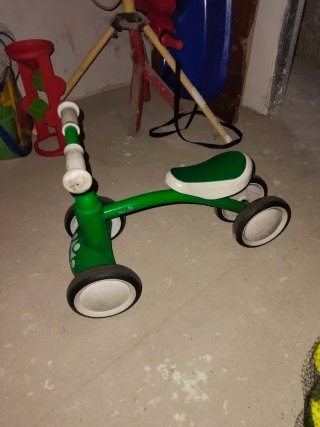 Bici de aprendizaje verde