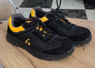Zapatos de Seguridad Negros y Amarillos