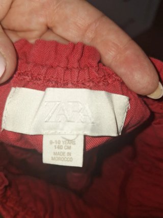 Mono largo rojo con tirantes