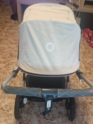Carrito de Bebé Bugaboo con Capazo y Silla