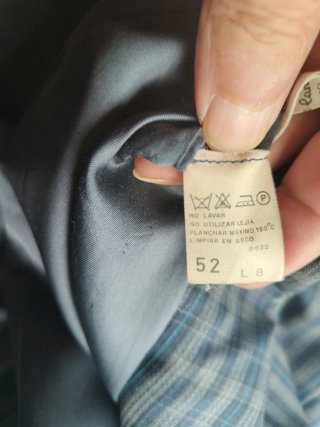 Americana de cuadros azul y gris