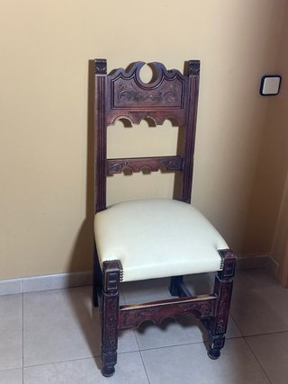 6 Sillas Antiguas de Madera Maciza