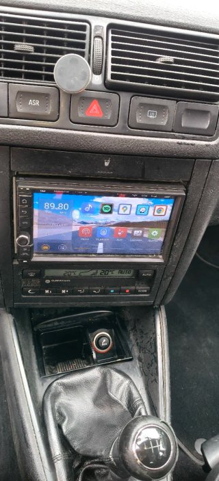 Volkswagen Golf 2002