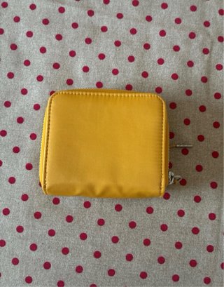 Cartera Adolfo Dominguez Amarilla