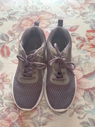 Zapatillas deportivas grises Talla 39