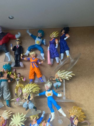 Lote de 24 Figuras Gashapon Dragon Ball HG
