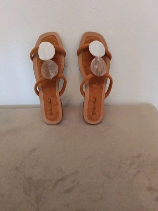 Sandalias Bail marrones sin estrenar