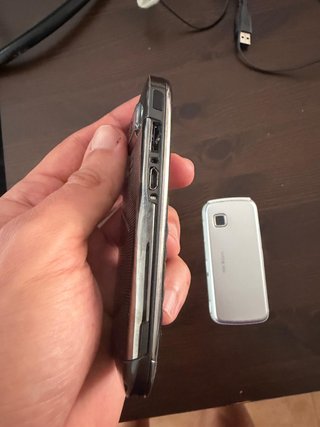 2 Teléfonos Móviles Nokia Antiguos